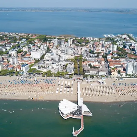 Apartment Beethoven Lignano Sabbiadoro
